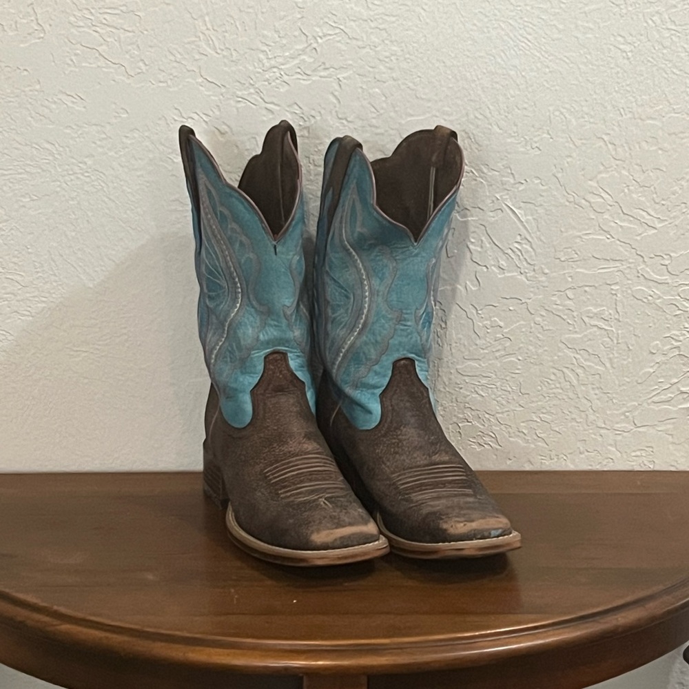 Ariat Brown Leather Cowboy Boots with Turquoise Shaft